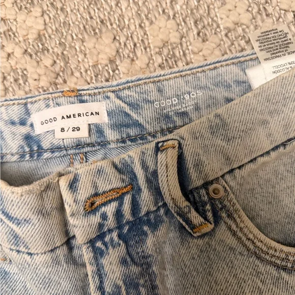 Good American Good 90s Mid-rise baggy 32” inseam - Picture 4 of 4